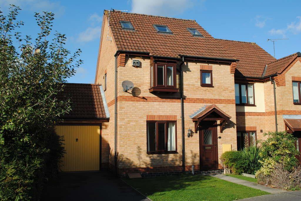 Juniper Way, Loughborough 4 bed semidetached house £750 pcm (£173 pw)