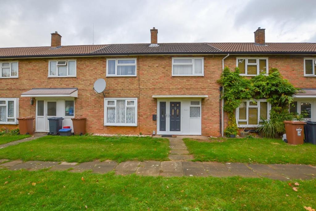 Broadwater Crescent, Stevenage 3 bed terraced house £270,000