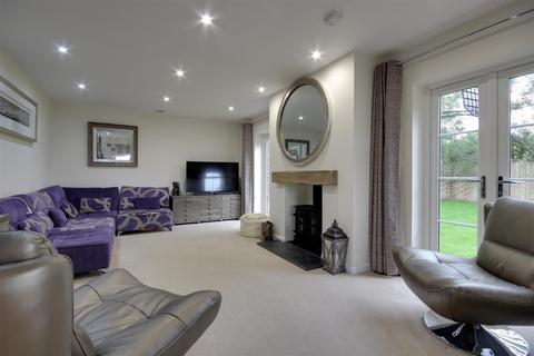 3 Beckside Close, North Cave, Brough, HU15 2FU