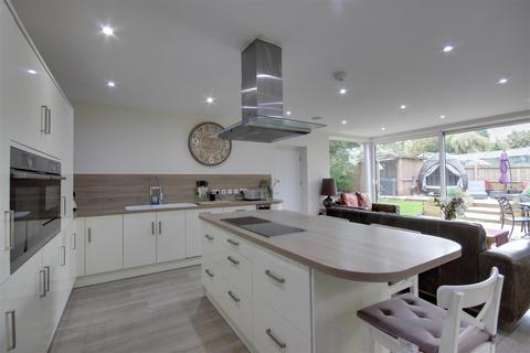 3 Beckside Close, North Cave, Brough, HU15 2FU