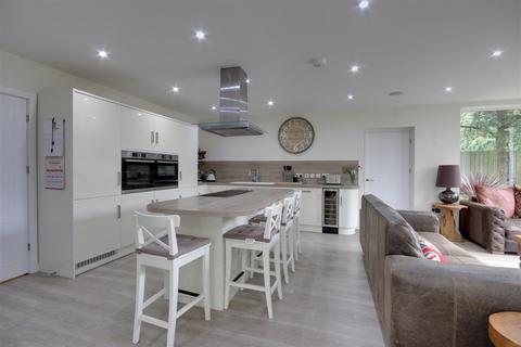 3 Beckside Close, North Cave, Brough, HU15 2FU