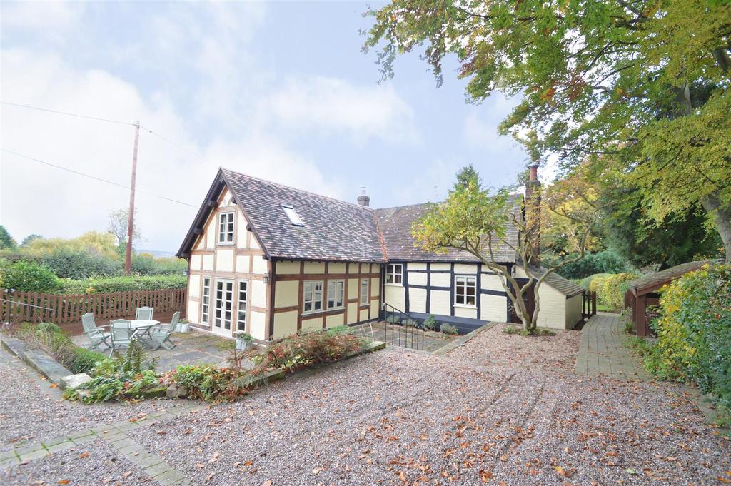 C7125 Shore Cottage