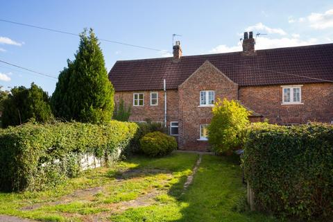 2 Croft Cottages, Stillingfleet, York, YO19 6SN