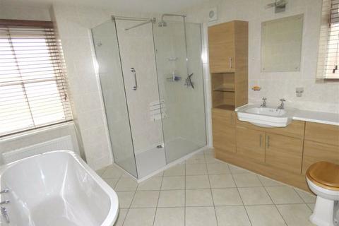 47 Ashbourne Road, Leek, ST13 5AU
