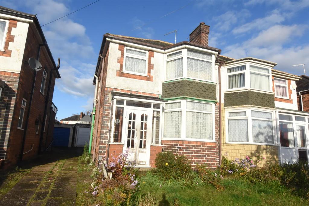 Ermington Crescent, Castle Bromwich, Birmingham 3 bed semidetached