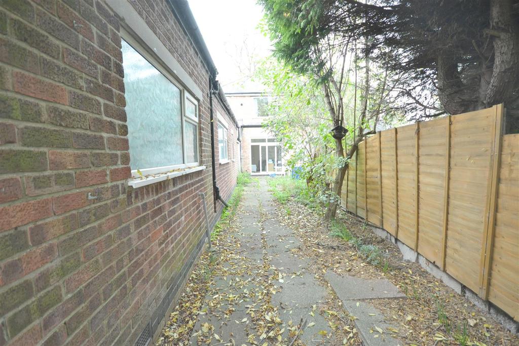 514 welford road 004.JPG