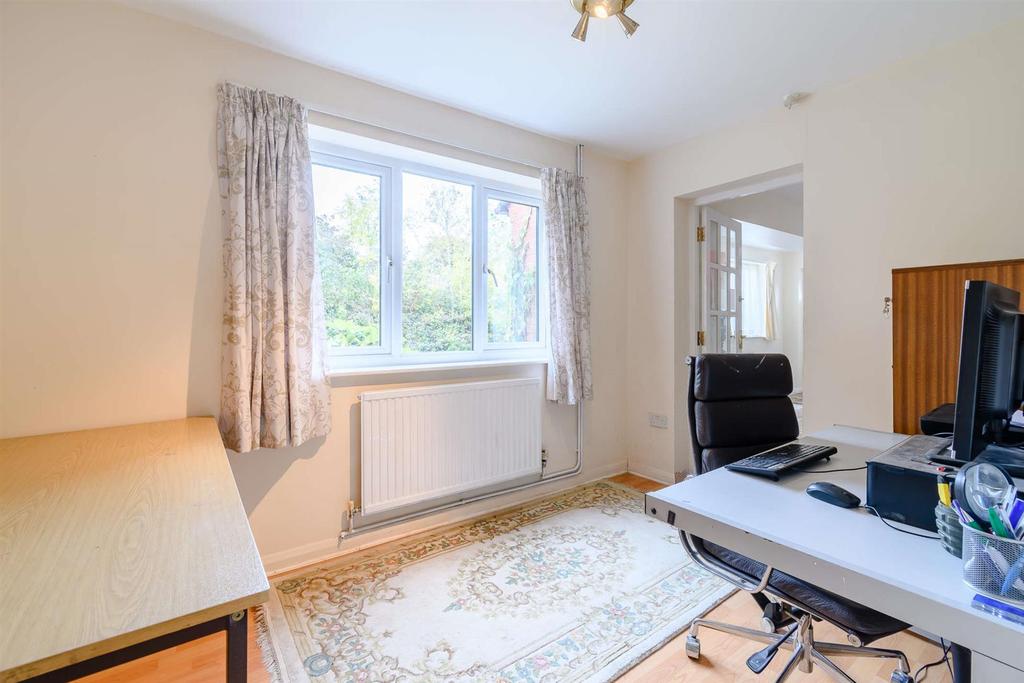 8440900-interior11-800.jpg