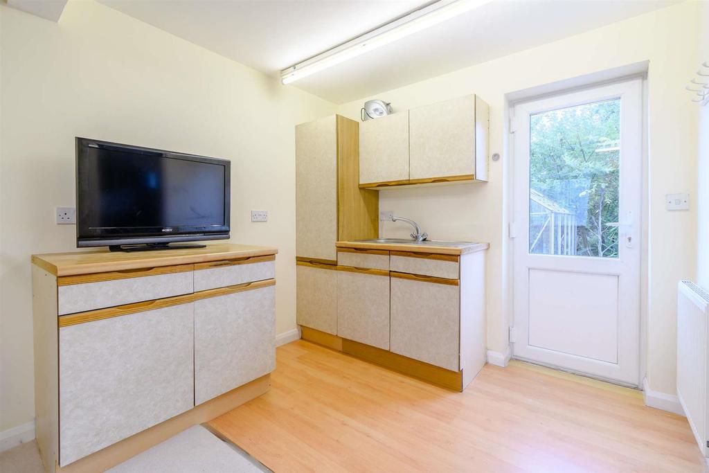 8440900-interior14-800.jpg
