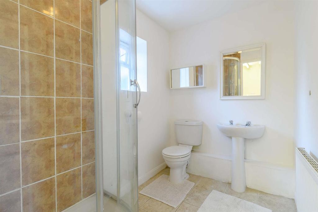 8440900-interior16-800.jpg