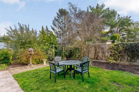 Cul-de Boeff High Street, Inkberrow, Worcester, WR7 4DY