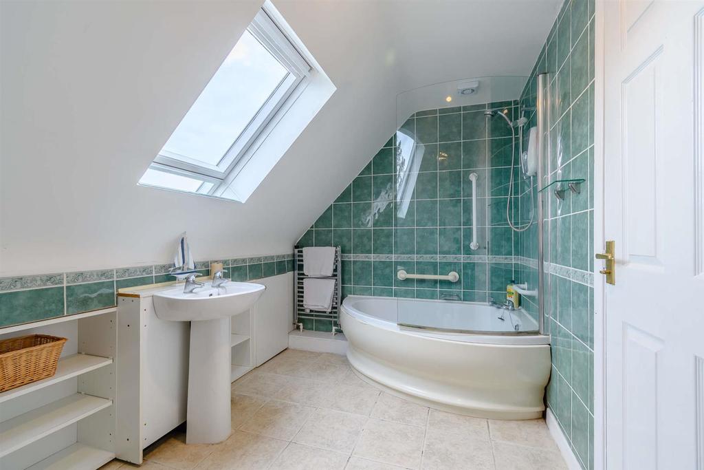 8440900-interior21-800.jpg