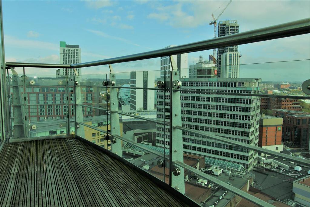 Balcony2.jpg