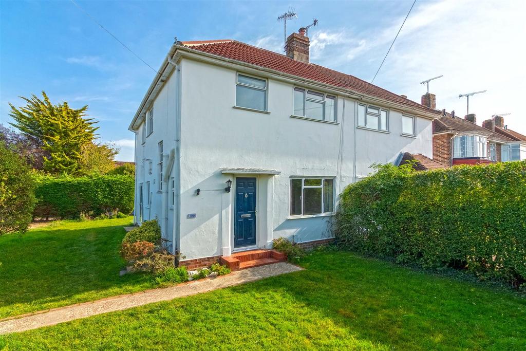 Ringmer Road, Worthing 3 bed semidetached house £370,000