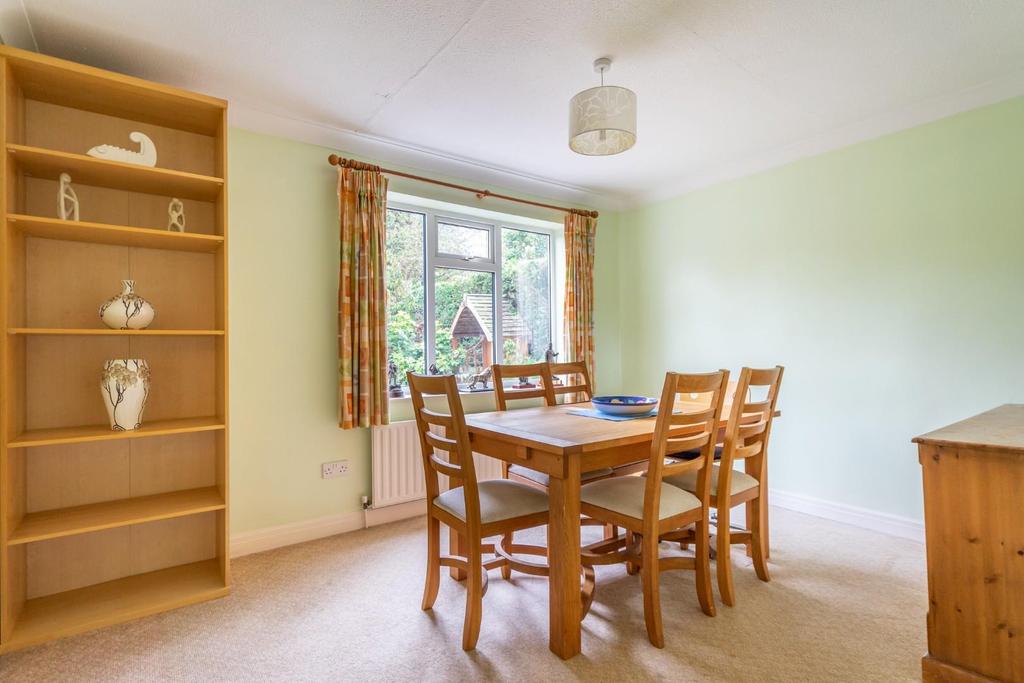 Drome Road, Copmanthorpe, York 4 bed detached house £550,000