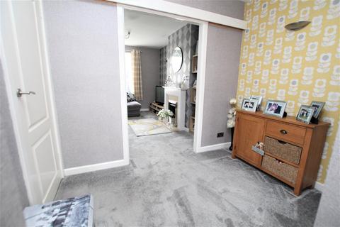25 Moorside Gardens, Bradford, BD2 3RE
