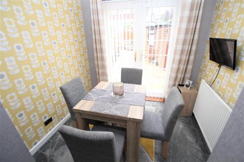25 Moorside Gardens, Bradford, BD2 3RE