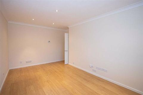 9 Bute Brae, Bletchley, Milton Keynes, MK3 7TA