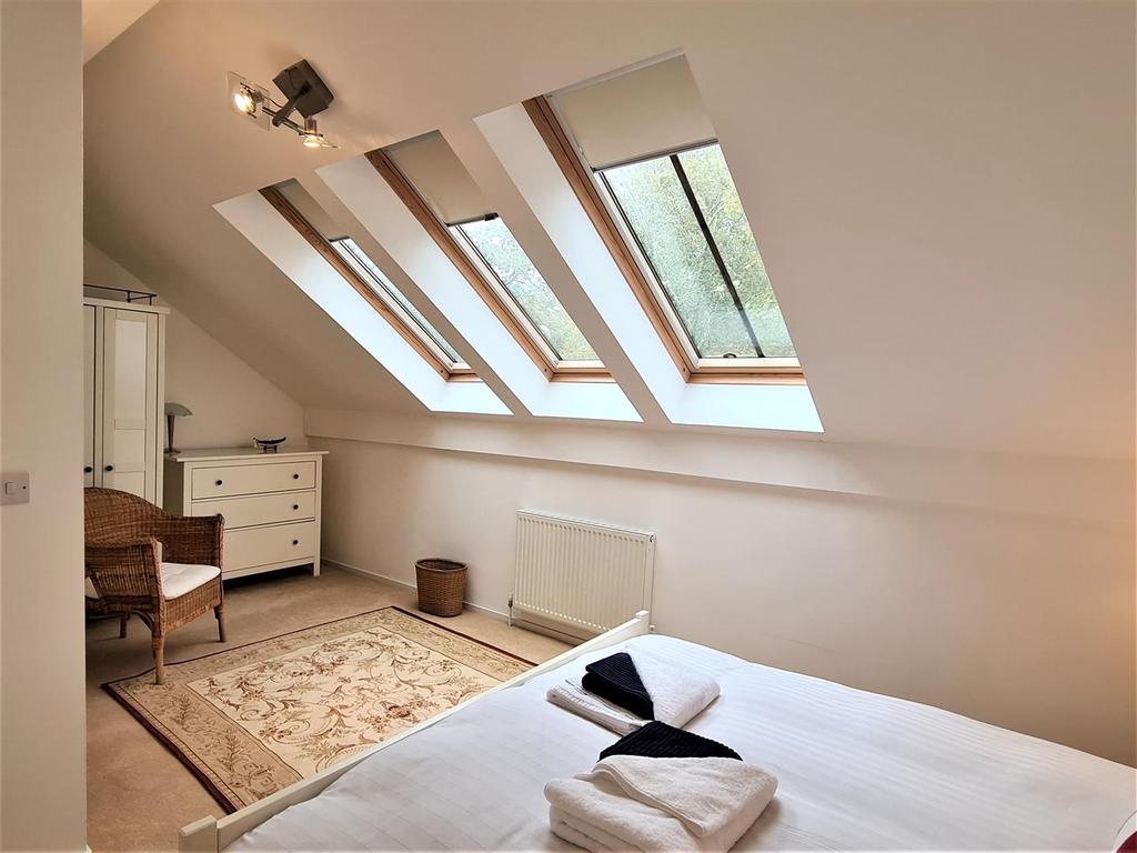 Seond bedroom 2.jpg