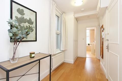 Flat 3, 63 Windsor Road, London, W5 3UJ
