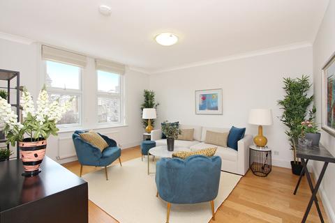 Flat 3, 63 Windsor Road, London, W5 3UJ