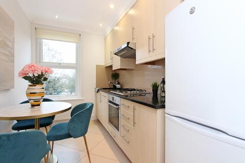 Flat 3, 63 Windsor Road, London, W5 3UJ