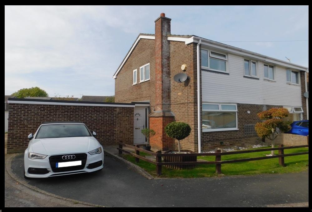 Beechdale Close, Calmore, Totton... 3 bed semidetached house £260,000