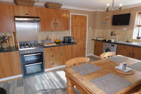 1 Beechdale Close, Calmore, Southampton, SO40 2QH
