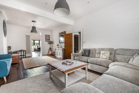 197 Westmount Road, Eltham, London, SE9 1XY