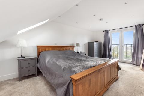 197 Westmount Road, Eltham, London, SE9 1XY