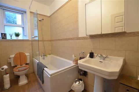 1 bedroom apartment to rent, Buckhurst Hill House, Queens Road, Buckhurst Hill, IG9
