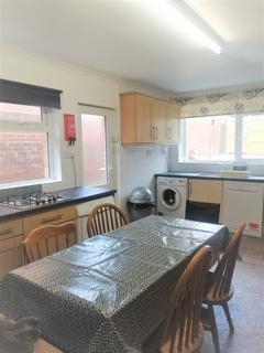 6 bedroom terraced house to rent, Pinhoe Road, Exeter