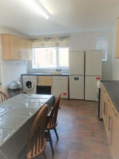 6 bedroom terraced house to rent, Pinhoe Road, Exeter