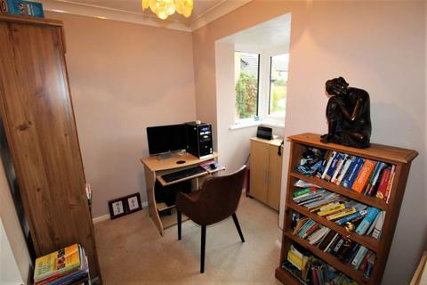 17 Brittons Close, Sharnbrook, Bedford, MK44 1PW