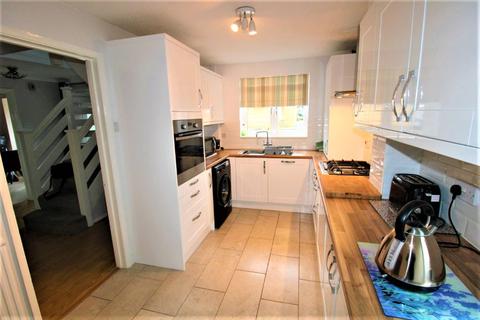 17 Brittons Close, Sharnbrook, Bedford, MK44 1PW