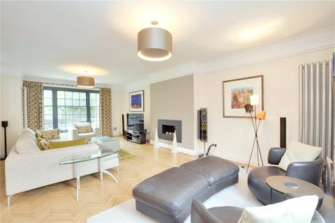 15 Parkgate, London, SE3 9XF