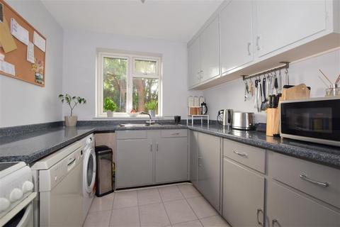 15, Aysgarth Court Sutton Common Road, Sutton, SM1 3HL