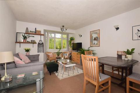 15, Aysgarth Court Sutton Common Road, Sutton, SM1 3HL