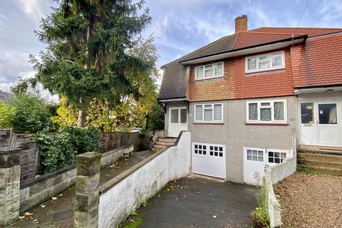 12 Yewdale Close, Bromley, BR1 4JJ