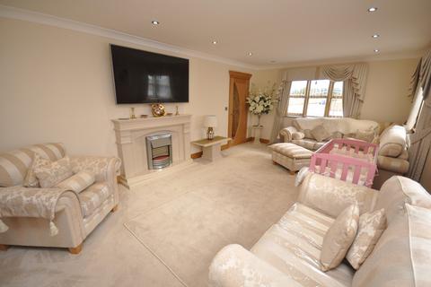 24 Common Road, Brierley, Barnsley, S72 9ES