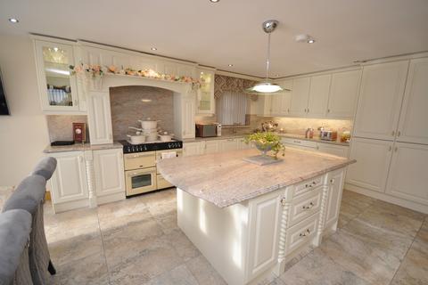 24 Common Road, Brierley, Barnsley, S72 9ES