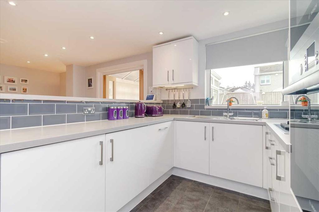 Kitchen (2)