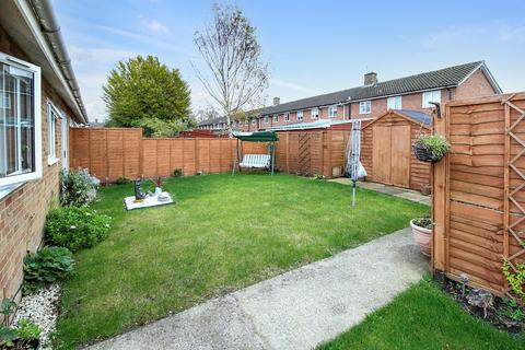 8 Anne Close, Westbury, BA13 3LT