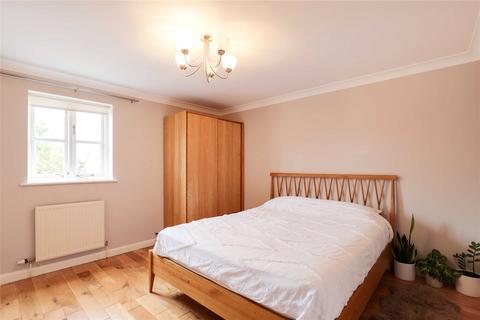 5 Coney Grange, Warfield, Bracknell, RG42 2PN