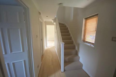 2 bedroom semi-detached house to rent, Bristol BS5