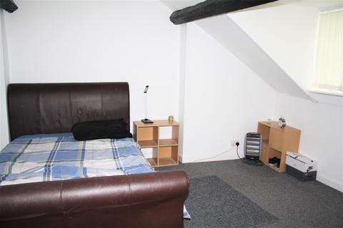 Flat 3, 14 Bodfor Street, Rhyl, LL18 1AU
