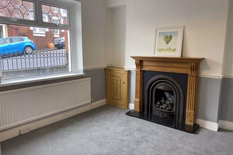 19 Charlotte Place, Barry, CF63 3QE
