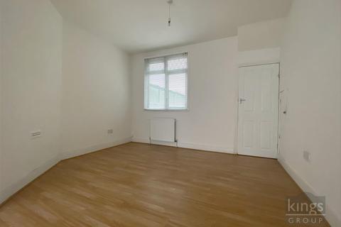 258 Bury Street West, London, N9 9LB