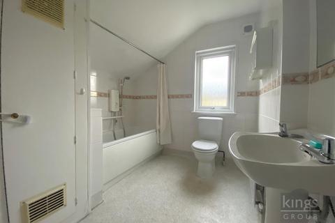 258 Bury Street West, London, N9 9LB