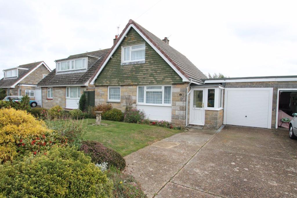 Holford Road, Wootton 3 bed property £925 pcm (£213 pw)