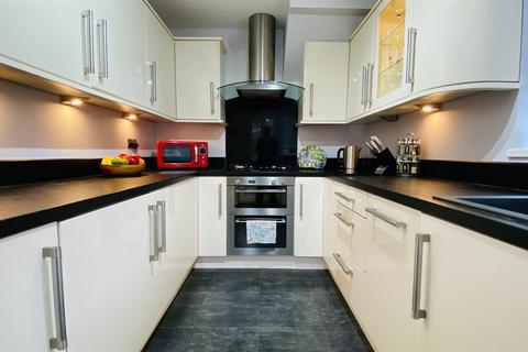 5 Eppleton Hall Close, Seaham, SR7 0LG